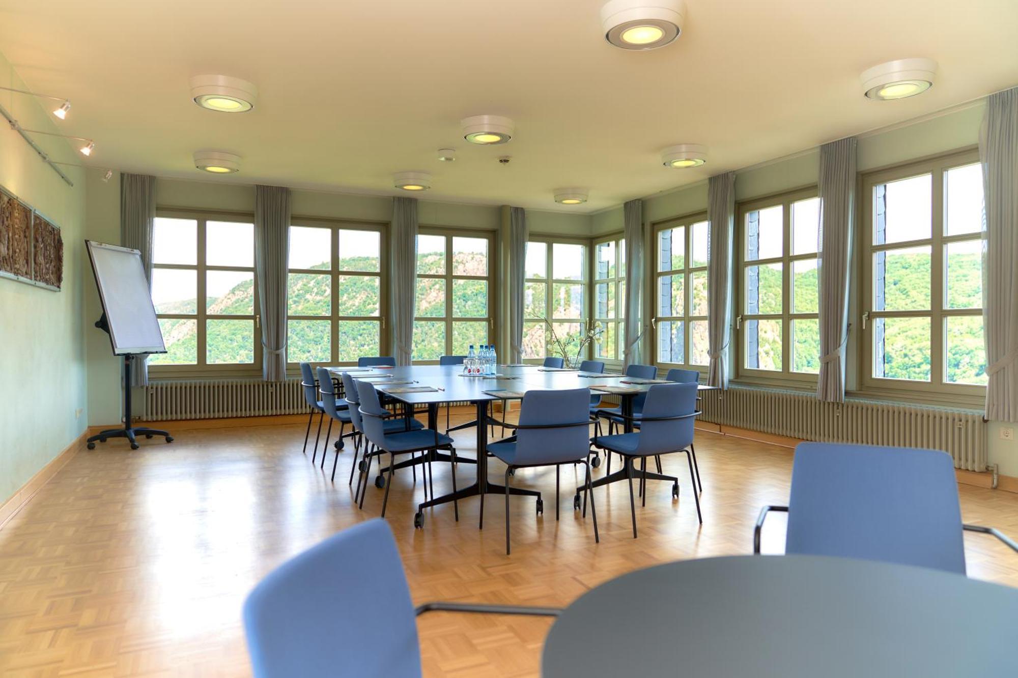 Ev.Familienferien-Und Bildungsstaette Ebernburg Hotel Bad Münster am Stein-Ebernburg Buitenkant foto